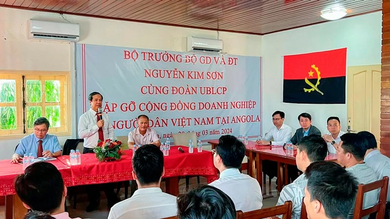 Đại sứ Dương Chính Chức: Ngoại giao mở thị trường, nguồn vốn, công nghệ, tri thức, niềm tin để GDP tăng trưởng
