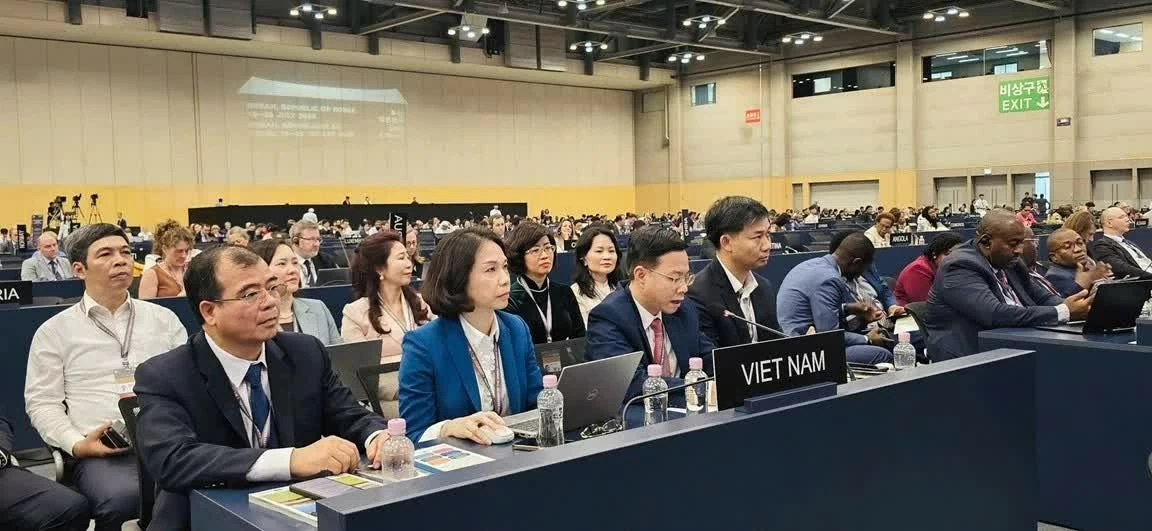 Bảo vệ bản sắc, nâng tầm vị thế quốc gia bằng sức mạnh của văn hóa