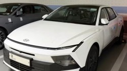 Hyundai Elantra 2027 bản tiêu chuẩn lộ diện tại Hàn Quốc