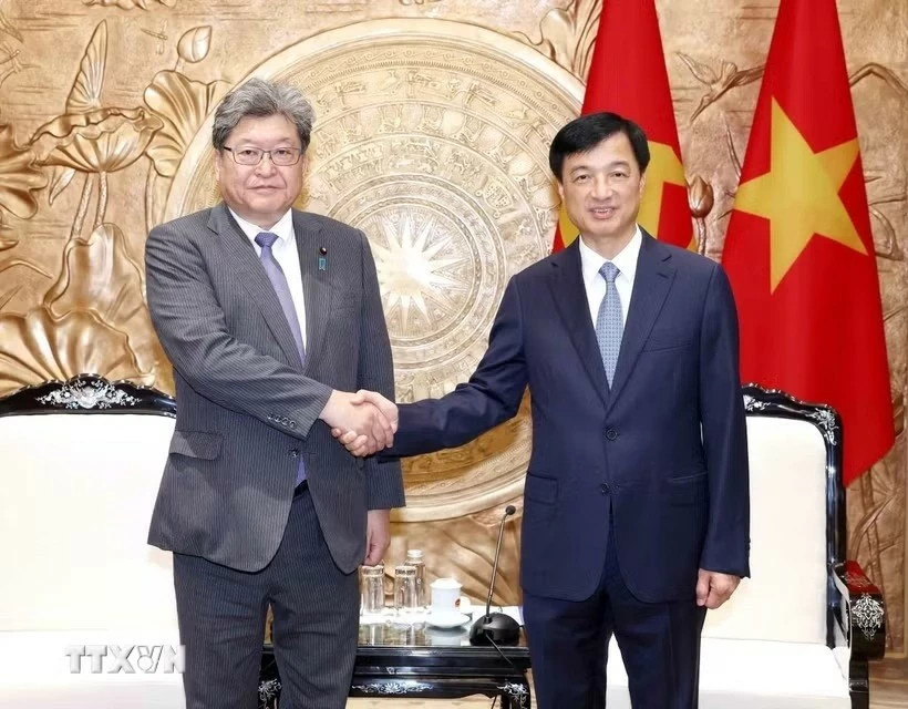 Ủy viên Bộ Chính tri, Trưởng Ban Tổ chức Trung ương Nguyễn Duy Ngọc  tiếp Quyền Tổng thư ký Đản Dân chủ Tự do Nhật Bản