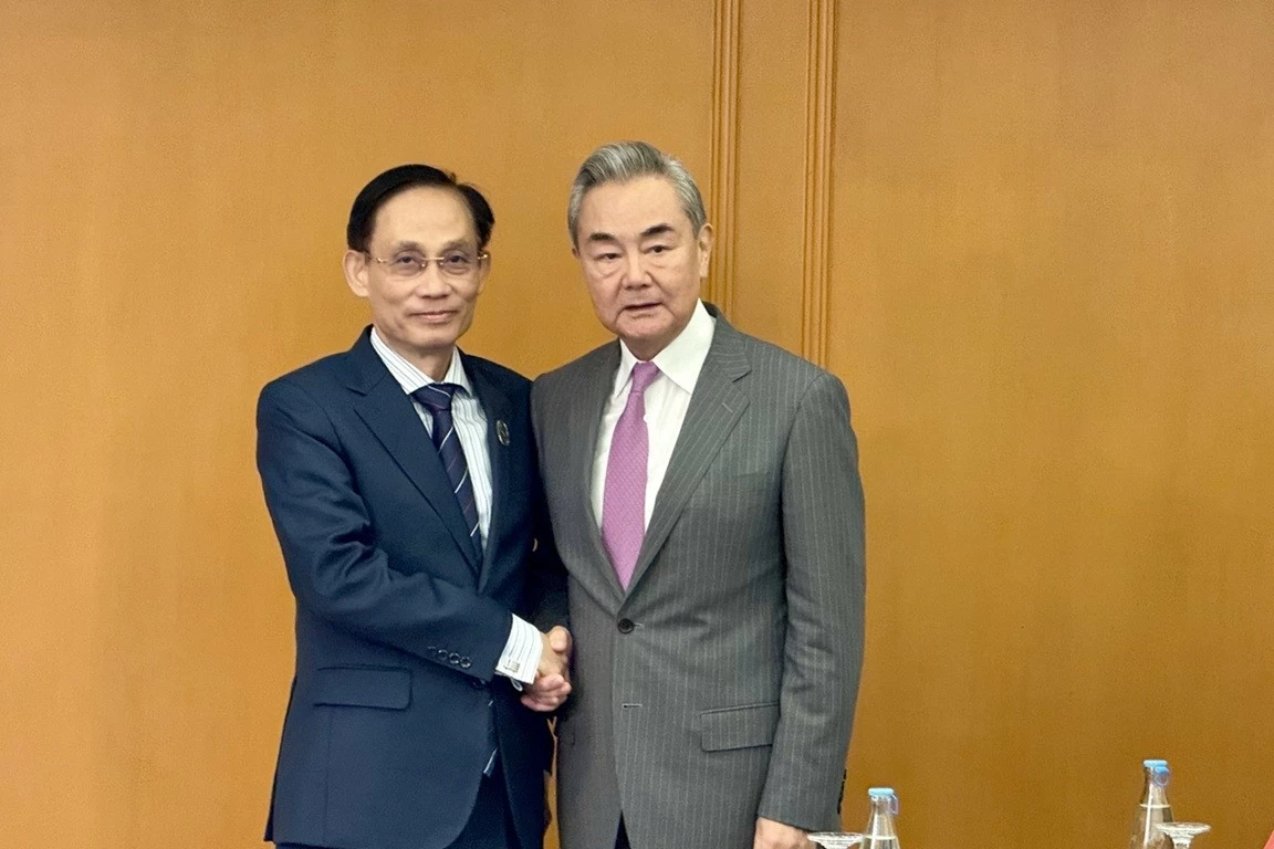 Việt Nam-Trung Quốc tiếp tục tạo động lực mới cho quan hệ song phương Việt Nam-Trung Quốc tiếp tục tạo động lực mới cho quan hệ song phương