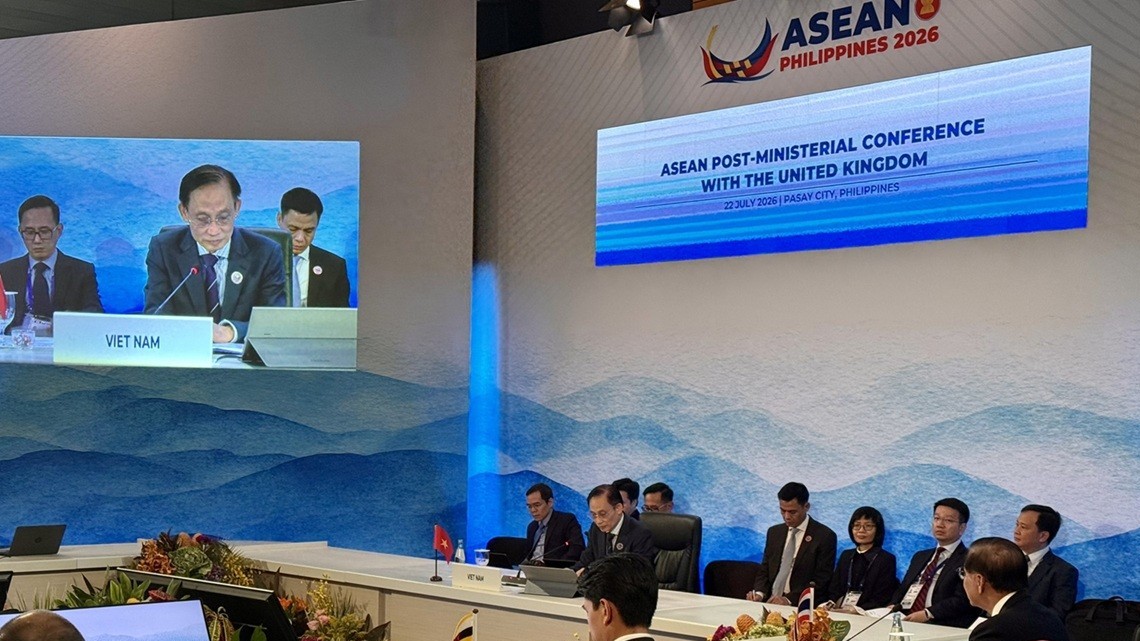 Bộ trưởng Ngoại giao Anh tham dự các hội nghị của ASEAN chỉ 48 giờ sau khi nhậm chức, thông điệp là gì?