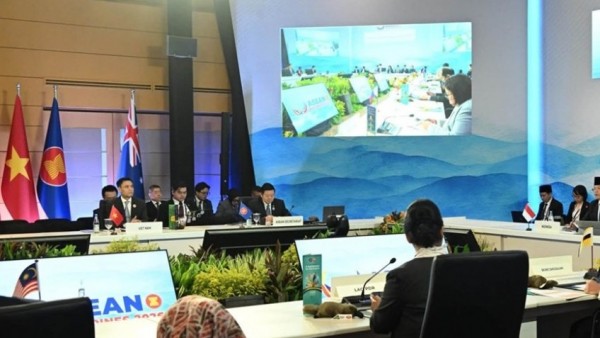 Việt Nam đề xuất nhiều sáng kiến chiến lược tại các Hội nghị Ngoại trưởng ASEAN