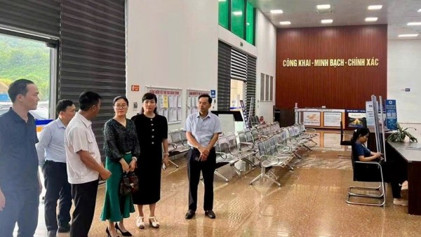 Tổng Lãnh sự Việt Nam tại Côn Minh Nghiêm Việt Chung khảo sát khu vực biên giới và tham dự Hội nghị xúc tiến đầu tư tỉnh Lào Cai năm 2026