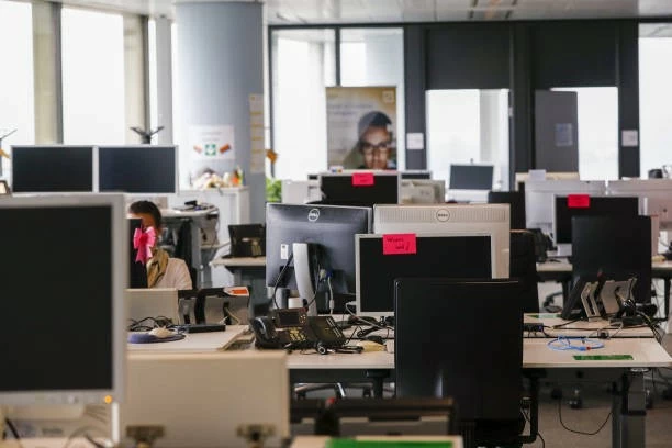 Văn phòng làm việc tại một cơ sở của Deutsche Bank ở Eschborn, Đức. (Nguồn: Getty Images)