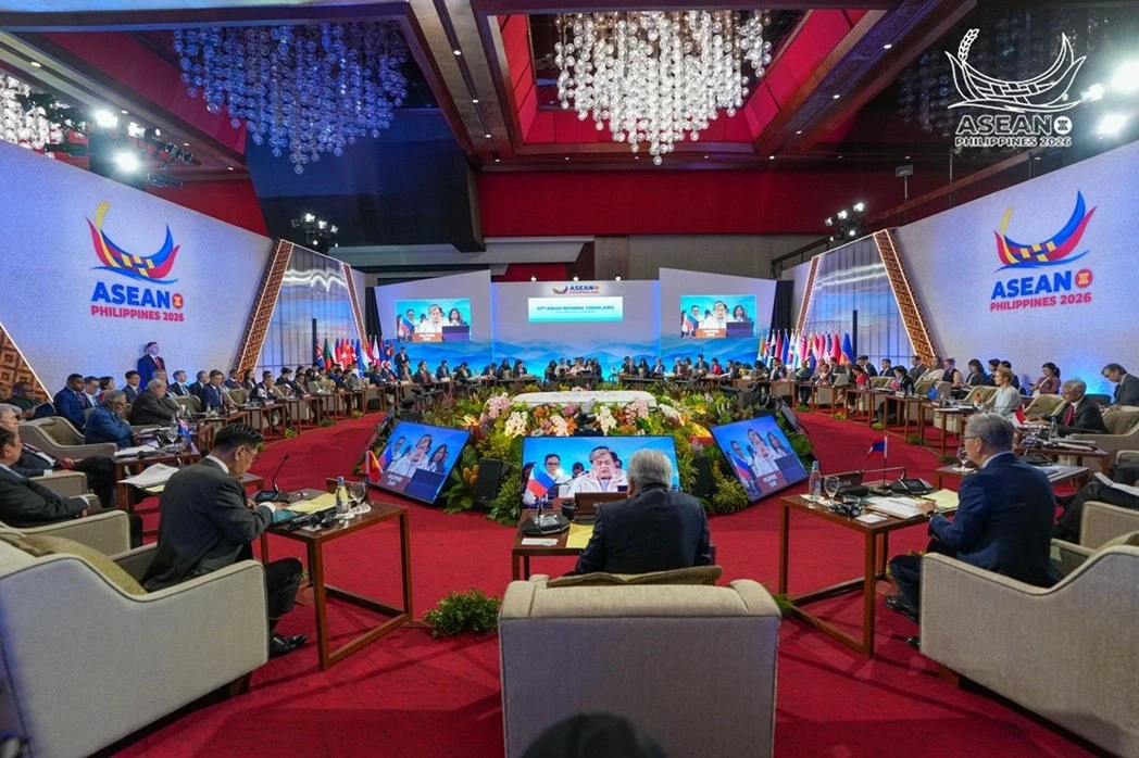 Củng cố lòng tin, duy trì hòa bình thực chất tại Diễn đàn Khu vực ASEAN Củng cố lòng tin, duy trì hòa bình thực chất tại Diễn đàn Khu vực ASEAN