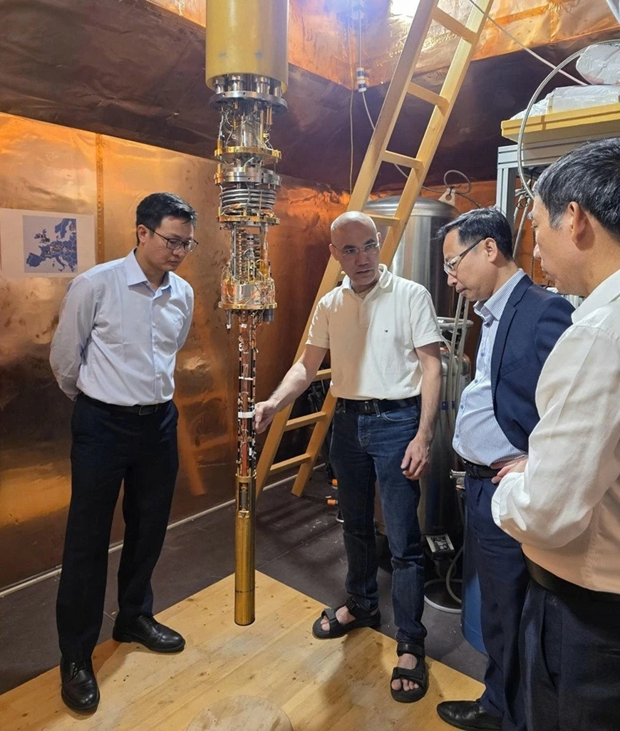 Viện Hàn lâm Khoa học và Công nghệ Việt Nam hội nhập quốc tế từ nền tảng ngoại giao khoa học và ngoại giao nhân dân Viện Hàn lâm Khoa học và Công nghệ Việt Nam hội nhập quốc tế từ nền tảng ngoại giao khoa học và ngoại giao nhân dân