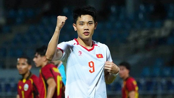 Lập hat-trick vào lưới Timor Leste, Đình Bắc sánh vai cùng Công Vinh và Thanh Bình