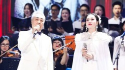 Ca sĩ Nguyễn Khánh Ly song ca cùng NSND Quang Thọ, tạo dấu ấn trong đêm nhạc tri ân