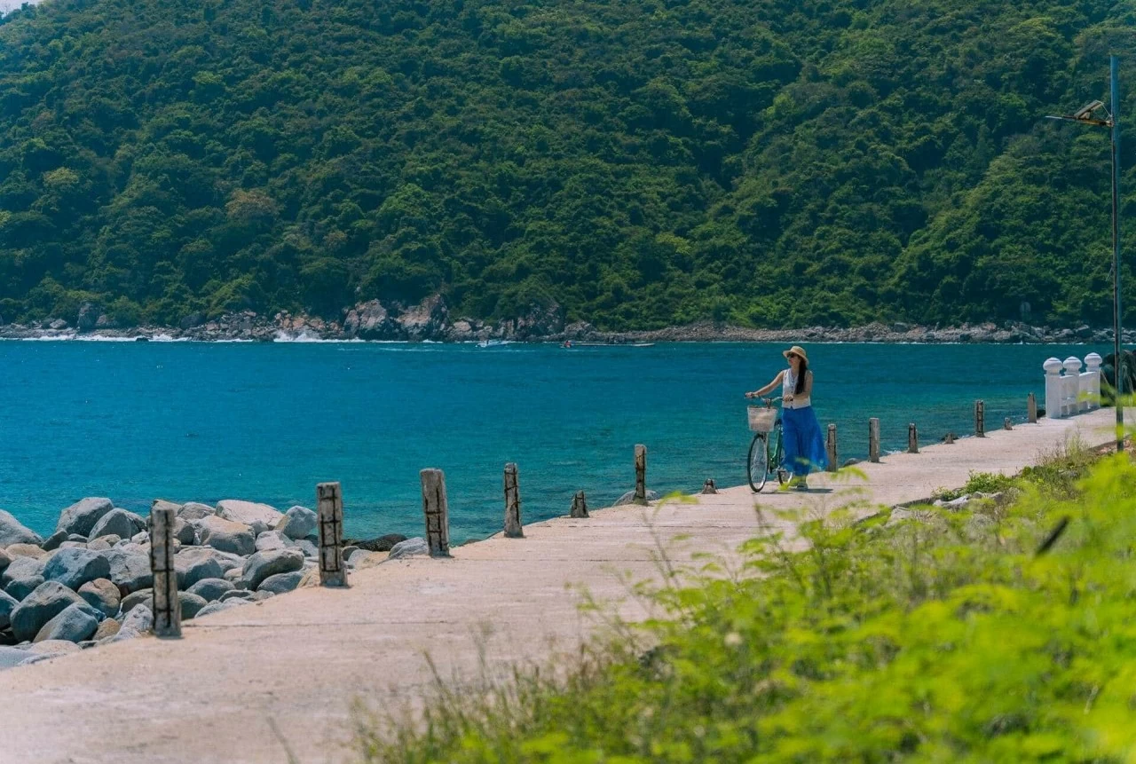 Đảo Bích Đầm: Điểm đến hoang sơ giữa lòng miền Trung