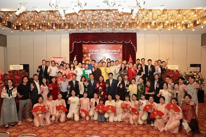 Người Việt vùng Kansai: Lan tỏa tinh thần đại đoàn kết dân tộc, tri ân các anh hùng liệt sĩ và hướng về đồng bào vùng lũ
