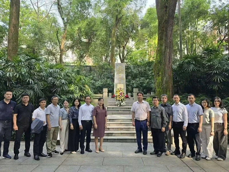 Kỷ niệm 79 năm ngày thương binh liệt sĩ 27/7 tại Quảng Châu, Trung Quốc