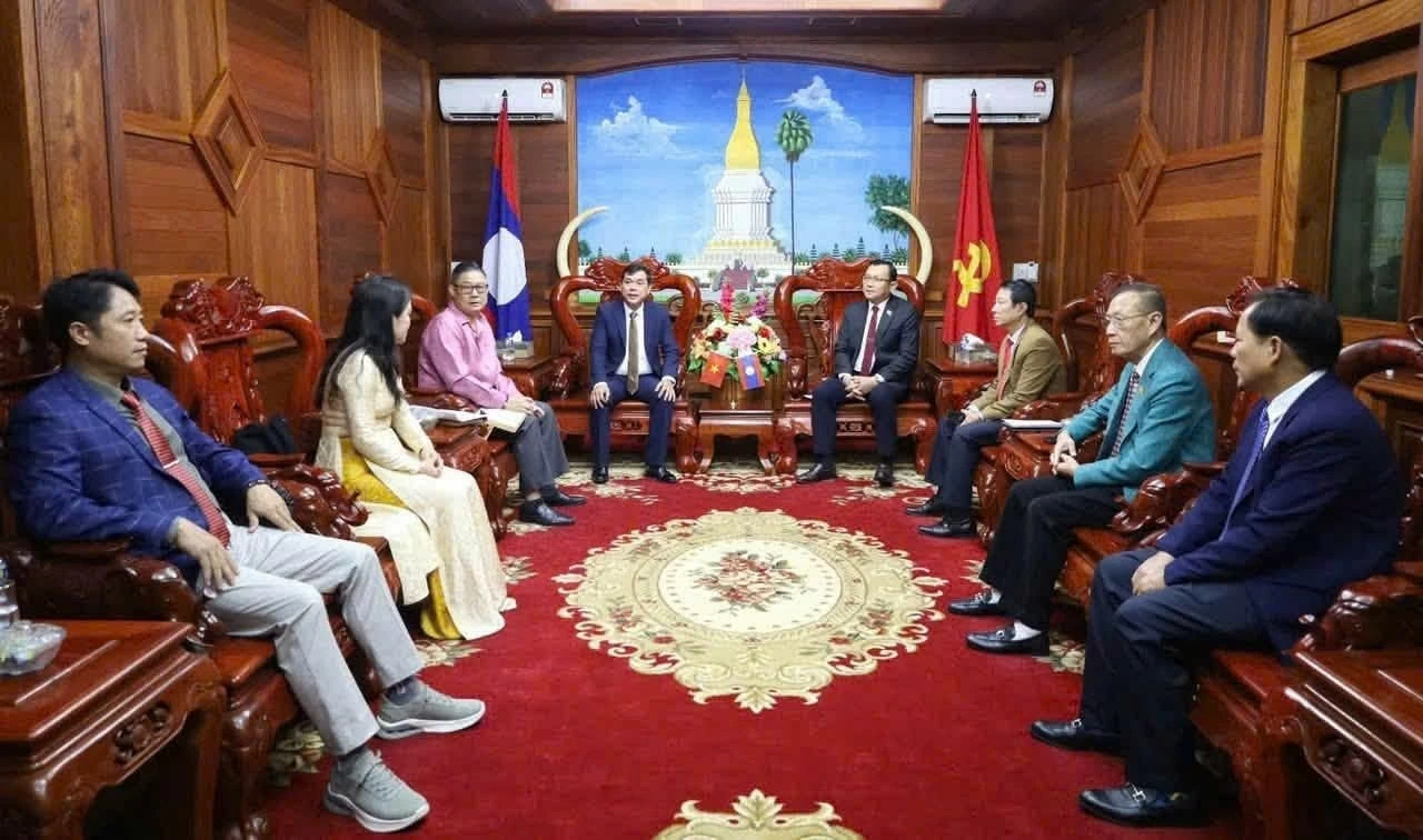 Đo&agrave;n Hiệp hội Doanh nghiệp nhỏ v&agrave; vừa TP. Đ&agrave; Nẵng th&uacute;c đẩy x&uacute;c tiến đầu tư, thương mại tại c&aacute;c tỉnh Trung L&agrave;o
