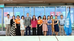 Mở rộng cơ hội tiếp cận dịch vụ sức khỏe sinh sản cho nữ công nhân