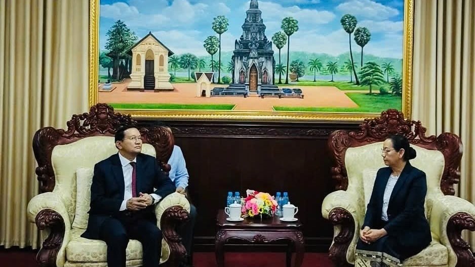 Tỉnh Savannakhet luôn coi trọng và vun đắp quan hệ đặc biệt Việt-Lào