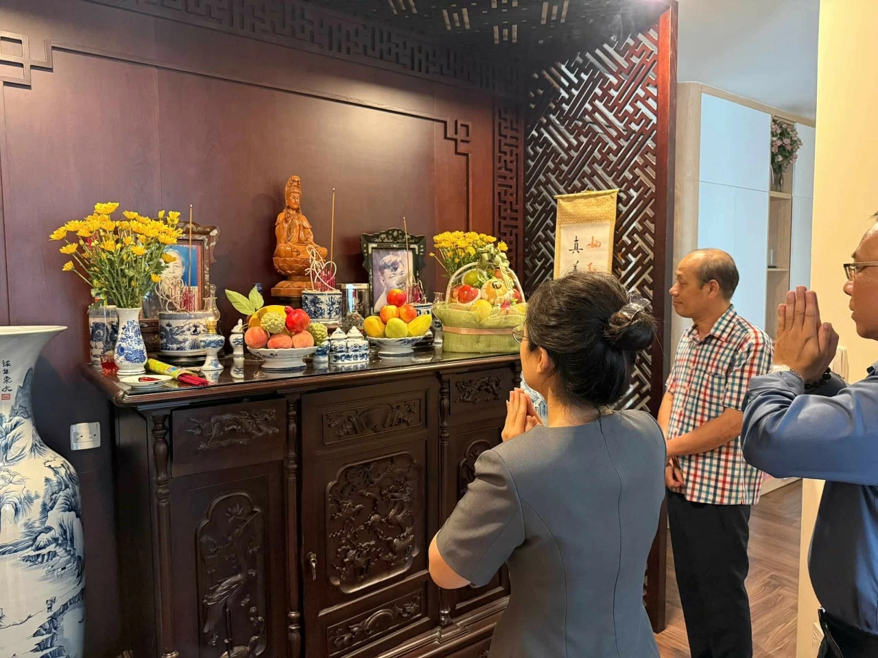 Bộ Ngoại giao tổ chức hoạt động tri ân nhân Ngày Thương binh – Liệt sĩ 27/7 Bộ Ngoại giao tổ chức hoạt động tri ân nhân Ngày Thương binh – Liệt sĩ 27/7