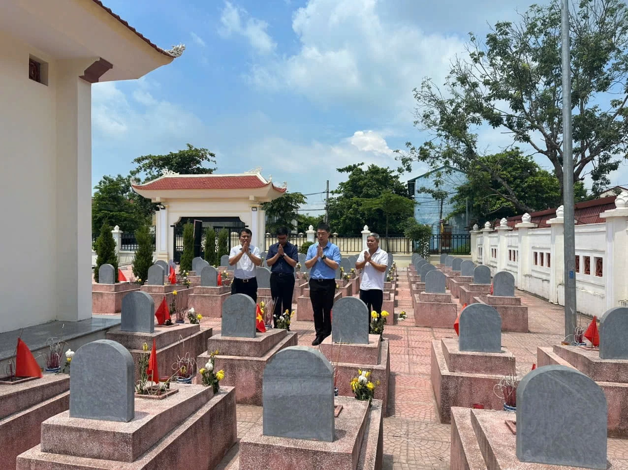 Bộ Ngoại giao tổ chức hoạt động tri ân nhân Ngày Thương binh – Liệt sĩ 27/7