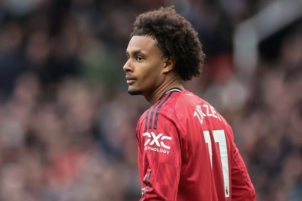 Không còn nằm trong kế hoạch của MU, Zirkzee rời sân Old Trafford?