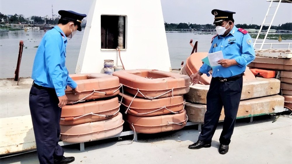 Công bố thủ tục hành chính sửa đổi, bổ sung về công nhận đăng kiểm viên phương tiện thủy nội địa