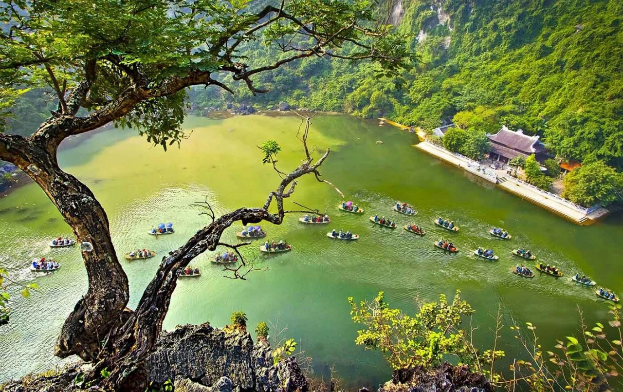 Ninh Bình xây dựng lực lượng đối ngoại địa phương chuyên nghiệp, phục vụ phát triển công nghiệp văn hóa, kinh tế di sản Ninh Bình xây dựng lực lượng đối ngoại địa phương chuyên nghiệp, phục vụ phát triển công nghiệp văn hóa, kinh tế di sản