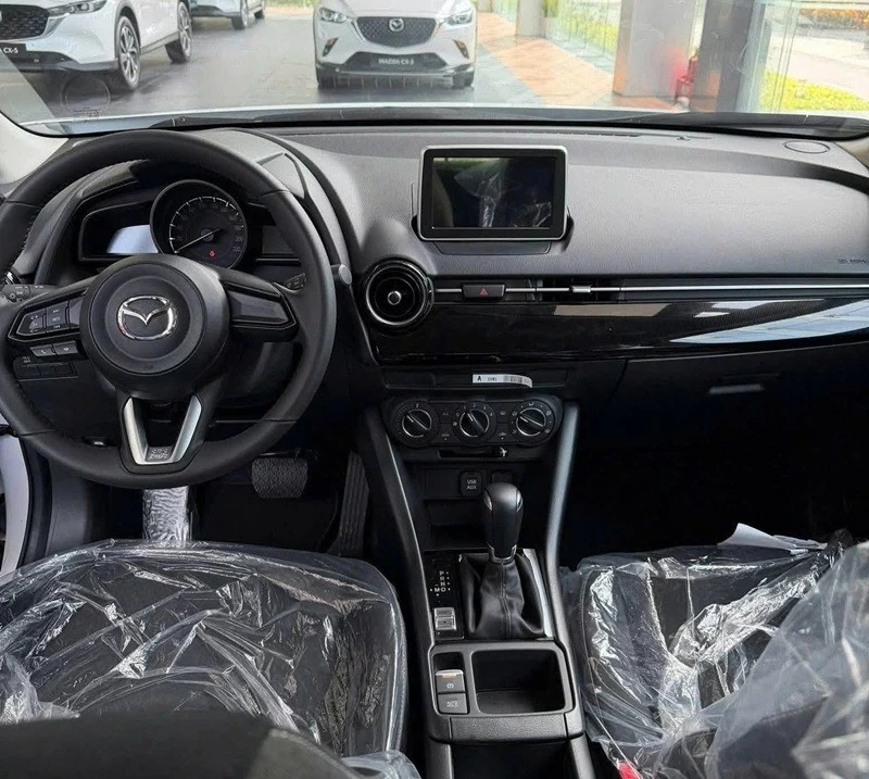 Khoang nội thất của Mazda CX-3.