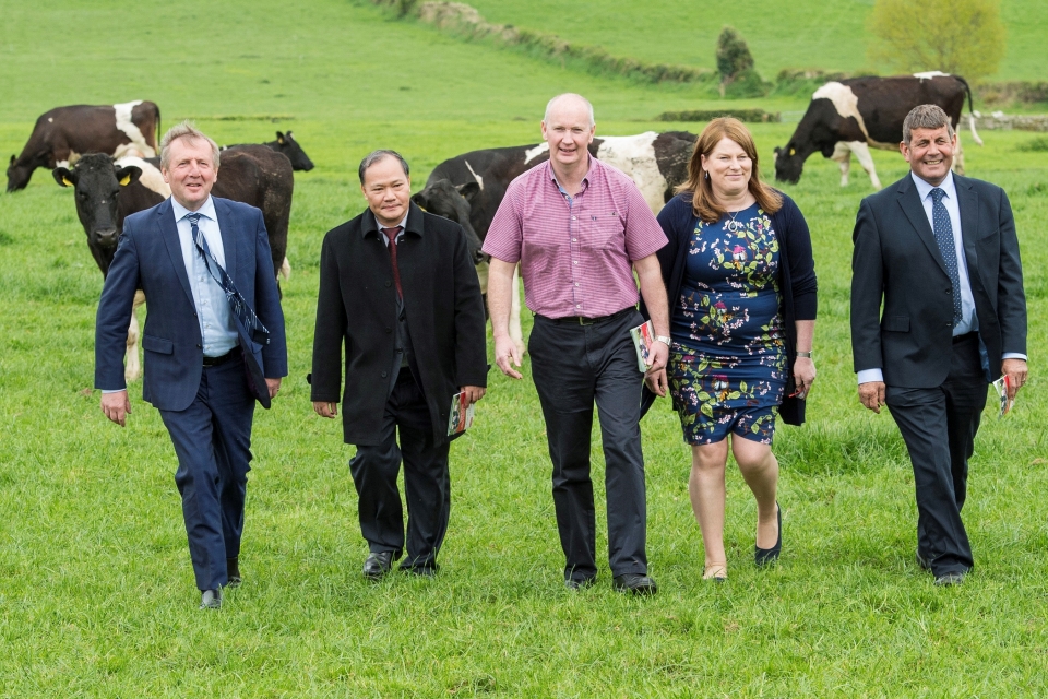 quan he doi tac viet nam ireland da dat nhung buoc tien noi bat