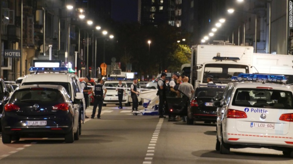 bi tan cong binh si tuan tra tai trung tam brussels hung thu bi vo hieu hoa