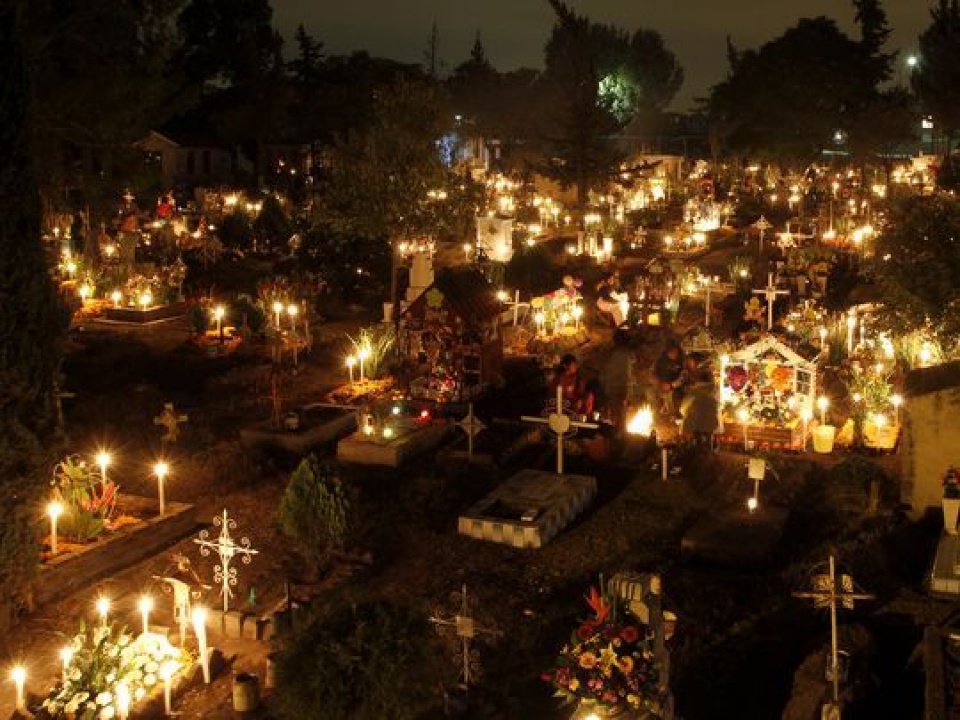 den mexico dung nham le hoi nguoi chet voi halloween