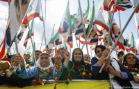 tho nhi ky ngung cap thi thuc khong nhap cu cho cong dan my