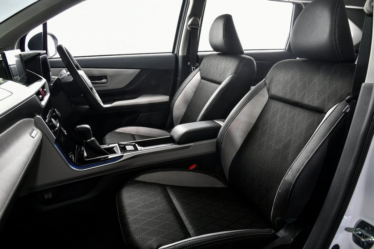 Chi tiết Toyota Veloz 2022 giá từ 560 triệu đồng tại Thái Lan