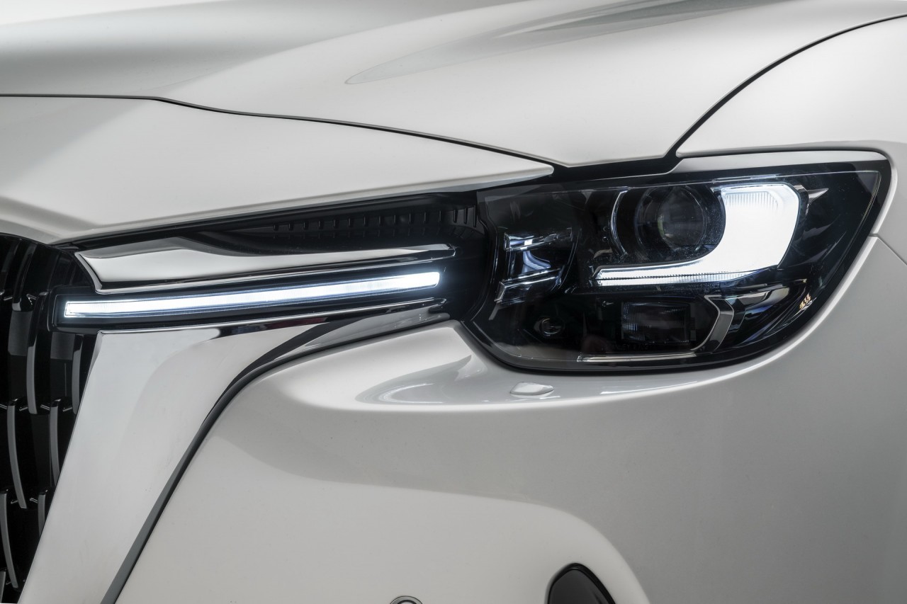 Cận cảnh chi tiết Mazda CX-60 2022, giá từ 1,3 tỷ đồng