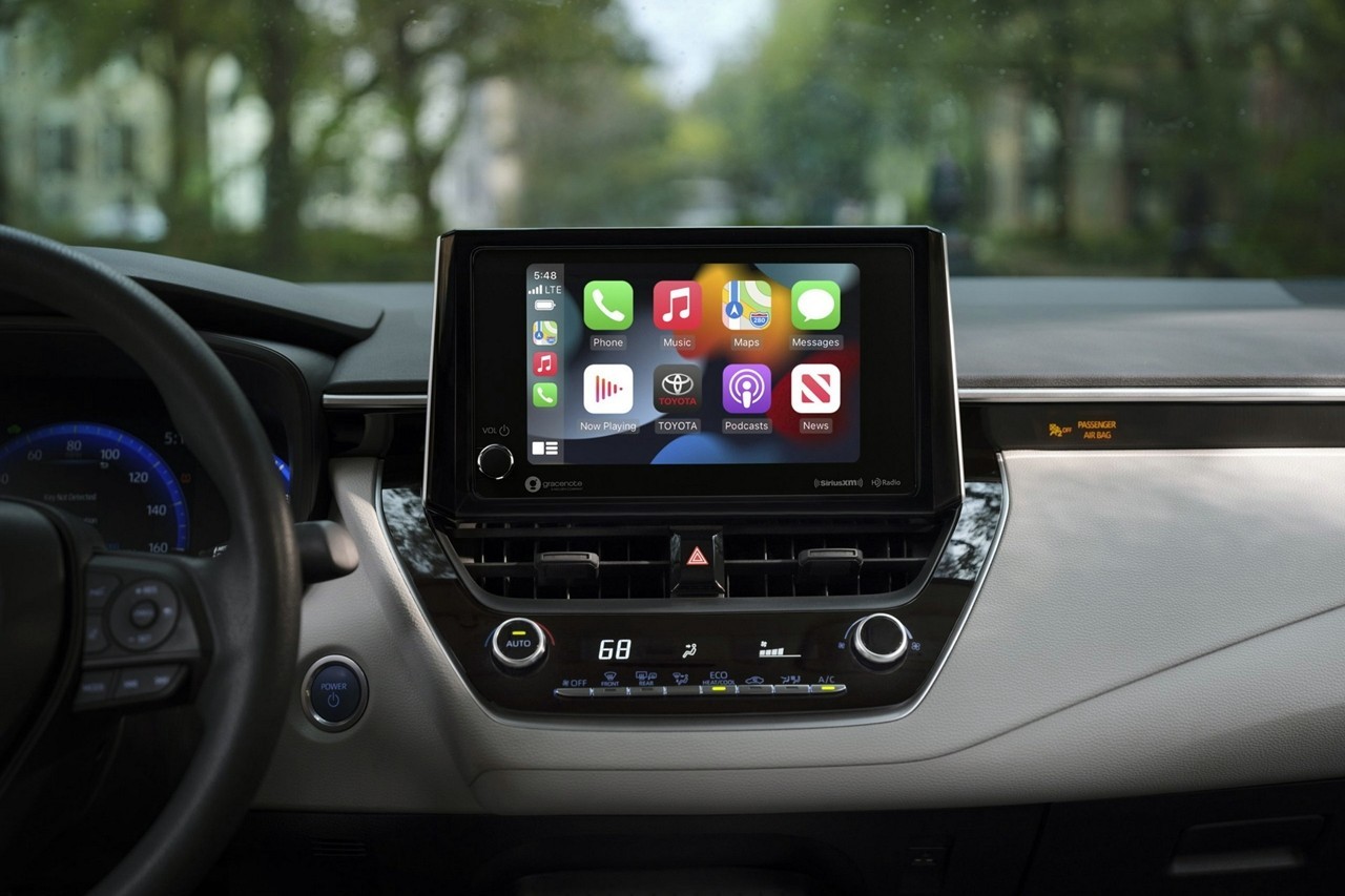 Cận cảnh Toyota Corolla phiên bản động cơ Hybrid AWD