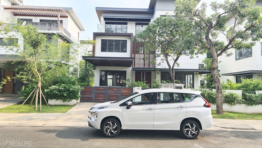 Cận cảnh chi tiết Mitsubishi Xpander 2022 phiên bản AT Premium, giá 648 triệu đồng