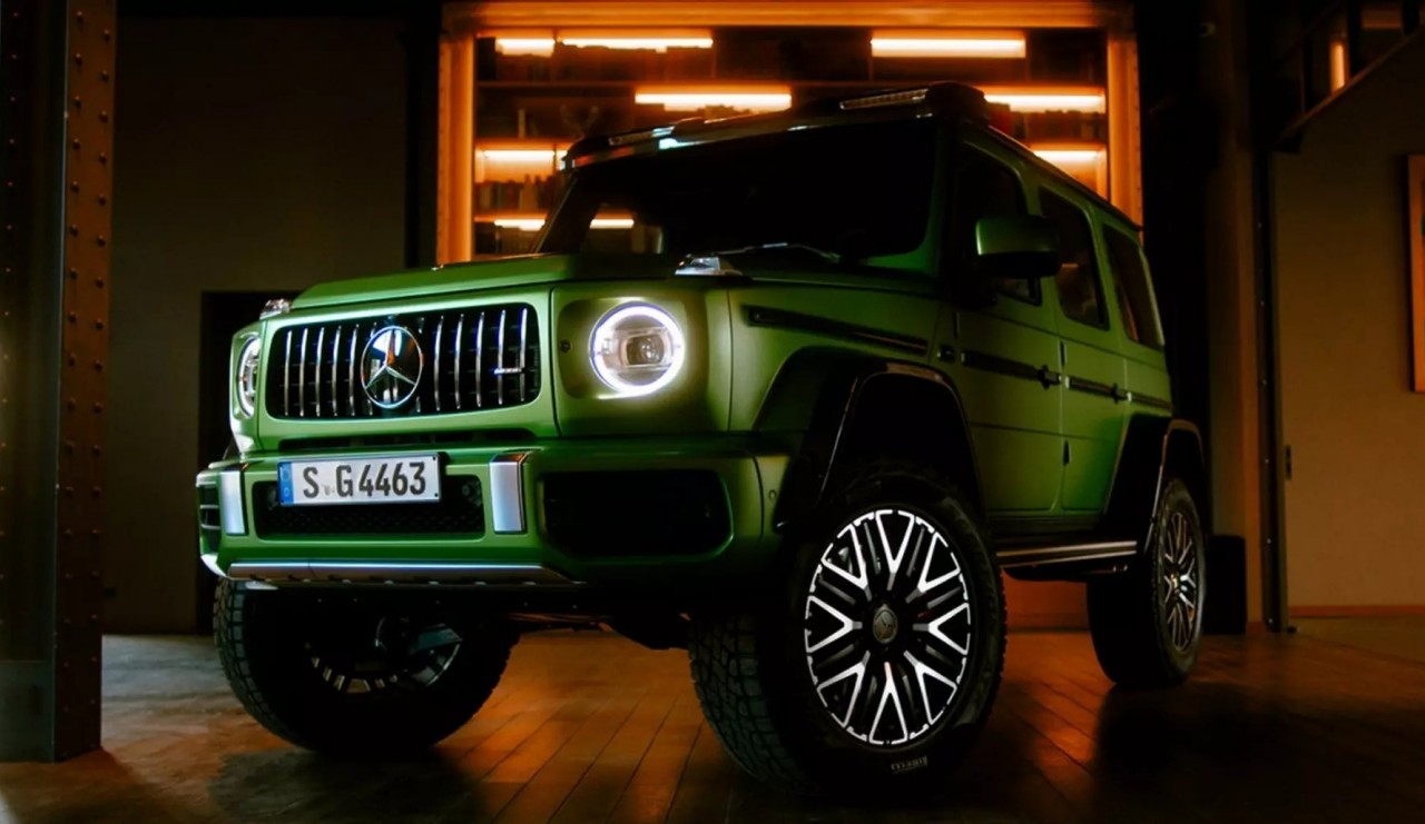 Cận cảnh Mercedes-AMG G63 2023 gầm cao với khả năng lội nước ấn tượng