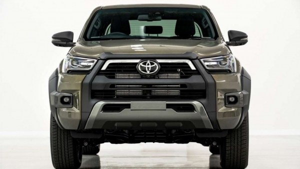 Cận cảnh chi tiết Toyota Hilux 2023 ra mắt tại Australia