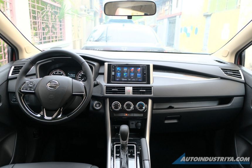 Cận cảnh Nissan Liniva ra mắt tại Philippine, giá từ 425 triệu đồng