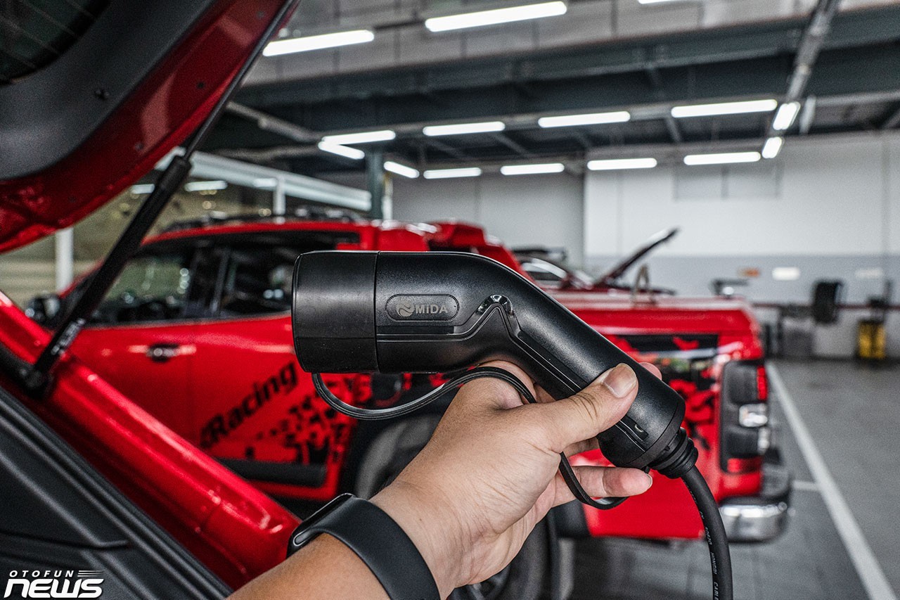 Cận cảnh chi tiết VinFast VF8 Eco tại Việt Nam, giá hơn 1 tỷ đồng