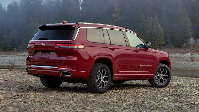 Jeep Grand Cherokee L 2022 sắp ra mắt tại Việt Nam, giá 6,18 tỷ đồng