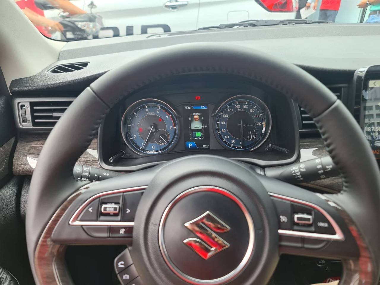 Cập nhật bảng giá Suzuki Ertiga Hybrid 2022 tại Việt Nam