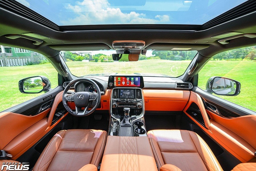 Cận cảnh chi tiết Lexus LX600 Vip tại Việt Nam, giá hơn 9 tỷ đồng