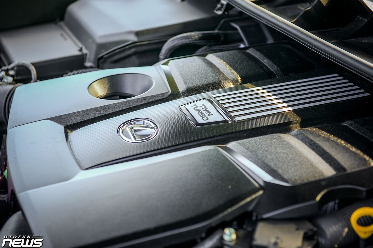 Cận cảnh chi tiết Lexus LX600 Vip tại Việt Nam, giá hơn 9 tỷ đồng