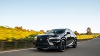 Cận cảnh Lexus RX 2023 - SUV hạng sang kiến ​​tạo những tiêu chuẩn mới