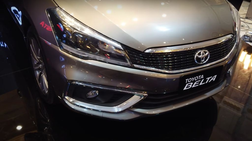 Toyota Belta 2022 mẫu sedan giá rẻ từ 339 triệu đồng