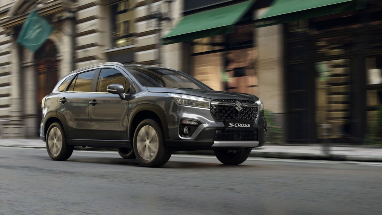 Suzuki SX4 S-Cross 2022 sắp ra mắt, giá từ 755 triệu đồng