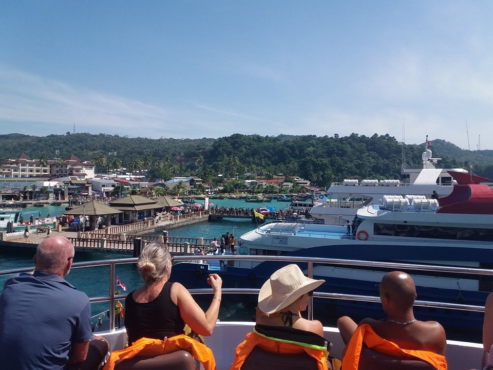 phuket mot lan den va khong muon ve