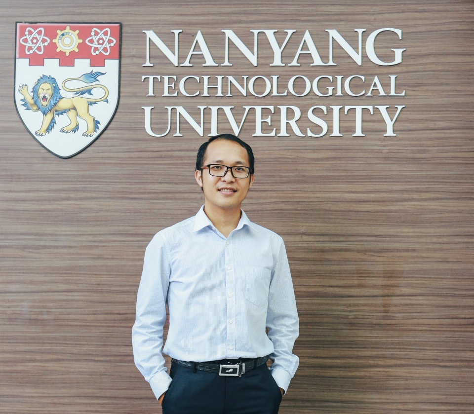 nguoi ban dong hanh o singapore