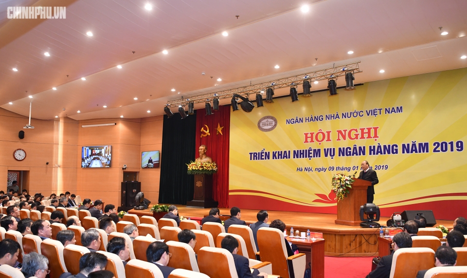 Thủ tướng: Ngân hàng Nhà nước đã điều hành chính sách tiền tệ chủ động, linh hoạt thu tuong ngan hang nha nuoc da dieu hanh chinh sach tien te chu dong linh hoat