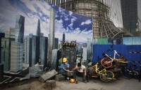 dieu gi khien nen kinh te toan cau dang bi ton thuong