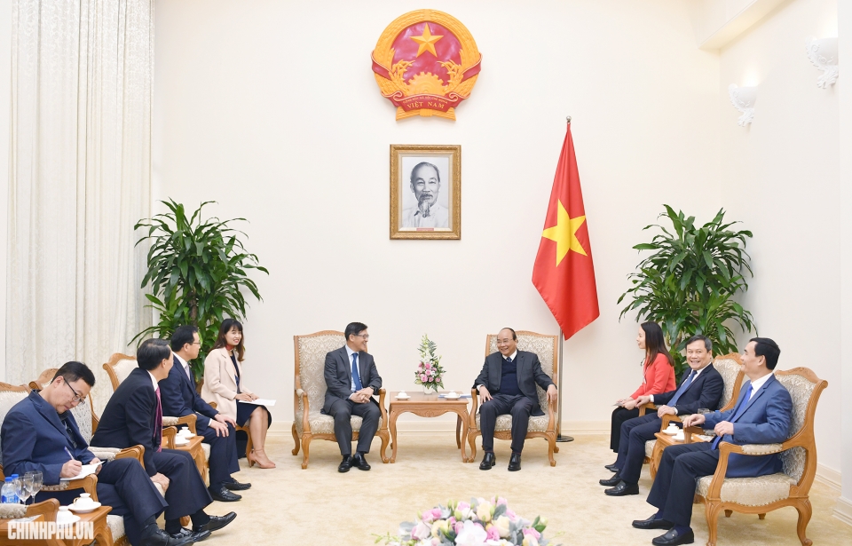 thu tuong nguyen xuan phuc tiep tong giam doc to hop samsung viet nam