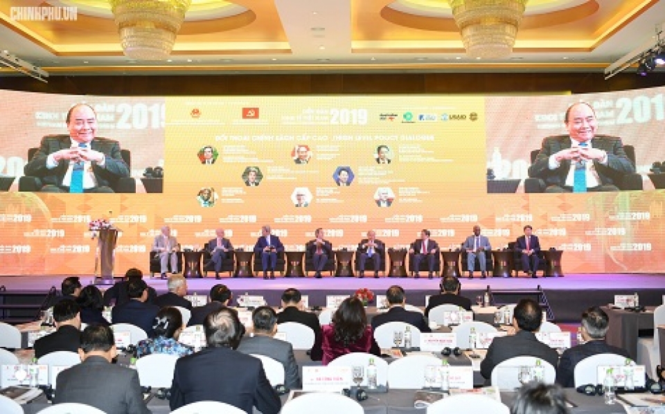 Thủ tướng: Không nhất thiết phải đánh đổi giữa chất lượng và tốc độ tăng trưởng thu tuong khong nhat thiet phai danh doi giua chat luong va toc do tang truong